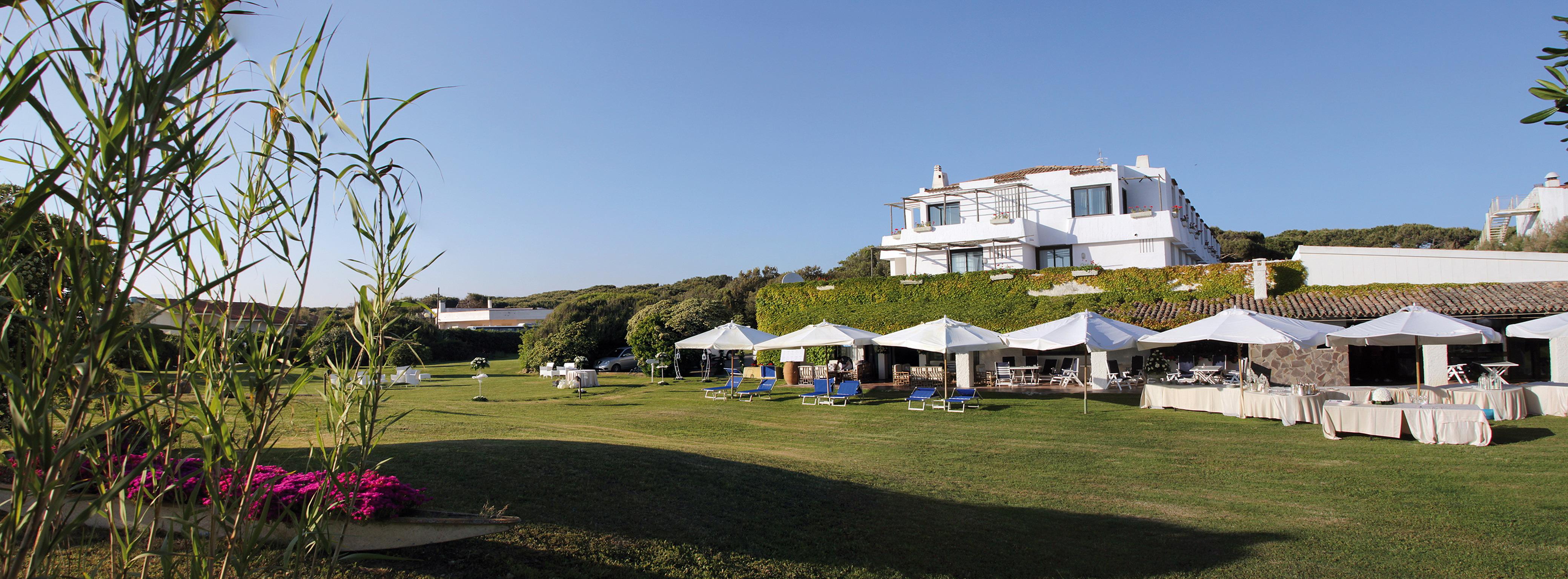 Hotel Della Baia Байя-Домиция Экстерьер фото