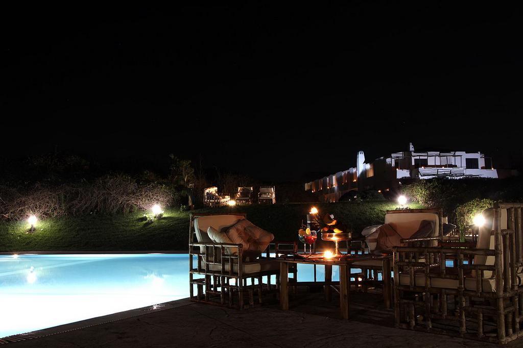 Hotel Della Baia Байя-Домиция Экстерьер фото