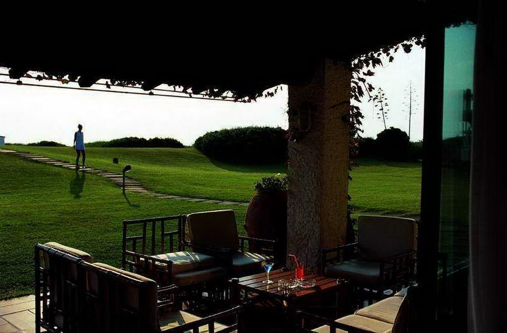 Hotel Della Baia Байя-Домиция Экстерьер фото