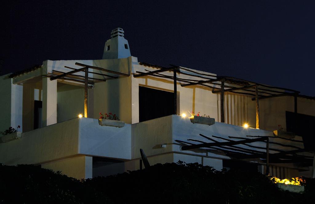 Hotel Della Baia Байя-Домиция Экстерьер фото